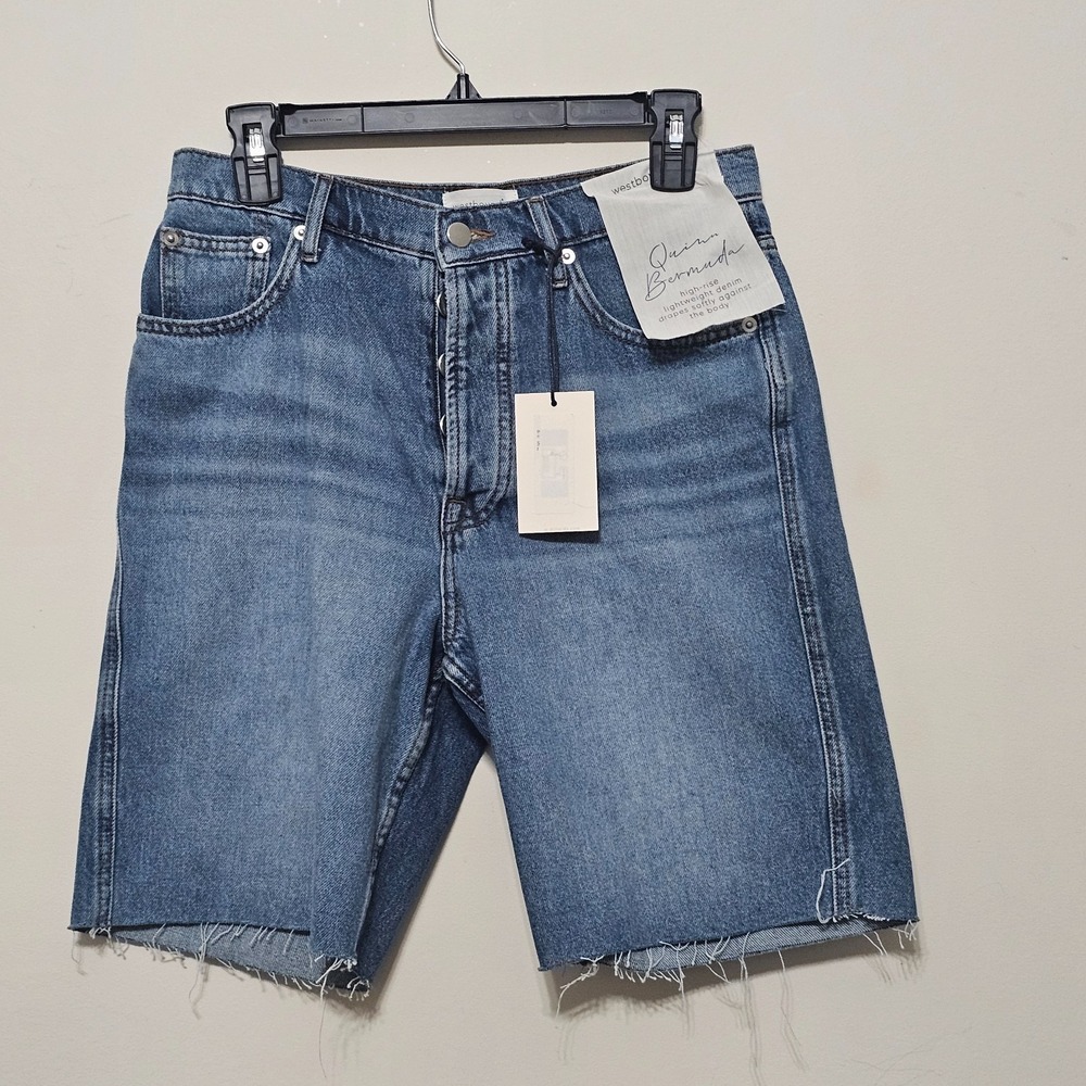 Westbound Women Short 8 Blue Button Closure Bermuda Cutout 896